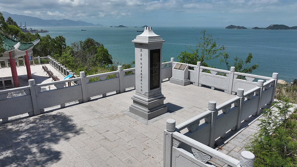 Cenotaph to commemorate the Hero Group of the War of Resistance Against Japanese Aggression led by Liu Chunxiang photo3