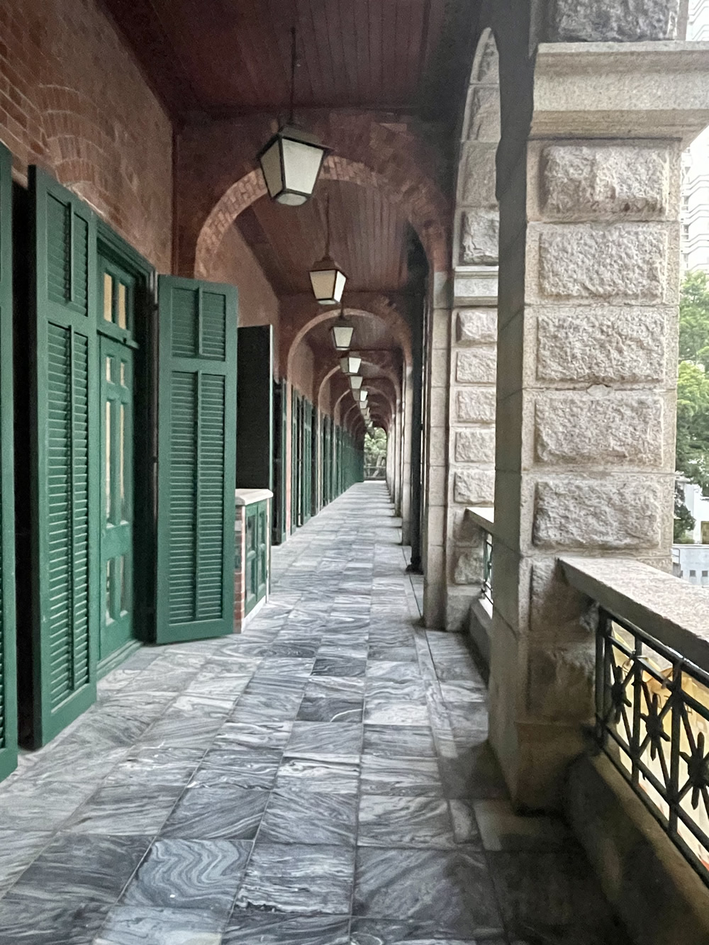 Metan Intutation Hong Kong Fun in 18 Districts - Old Mental Hospital
