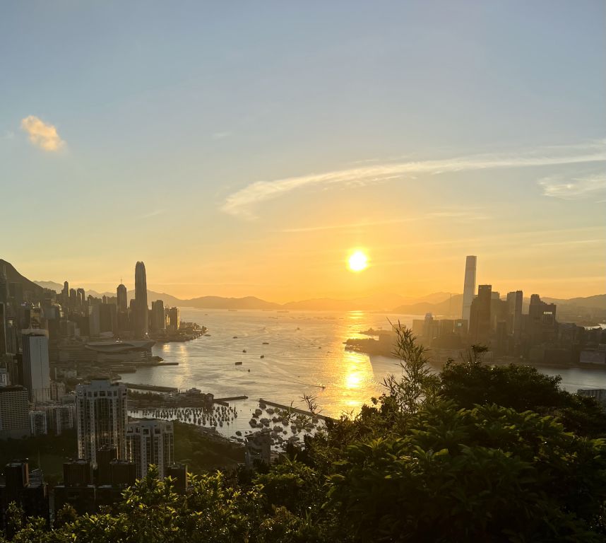 Red Incense Burner Summit photo1