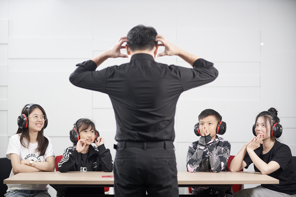 Dialogue in the Dark Jockey Club Dialogue Experience Place photo3